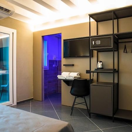 Hotel Tranquillo Uptown Lecce Esterno foto