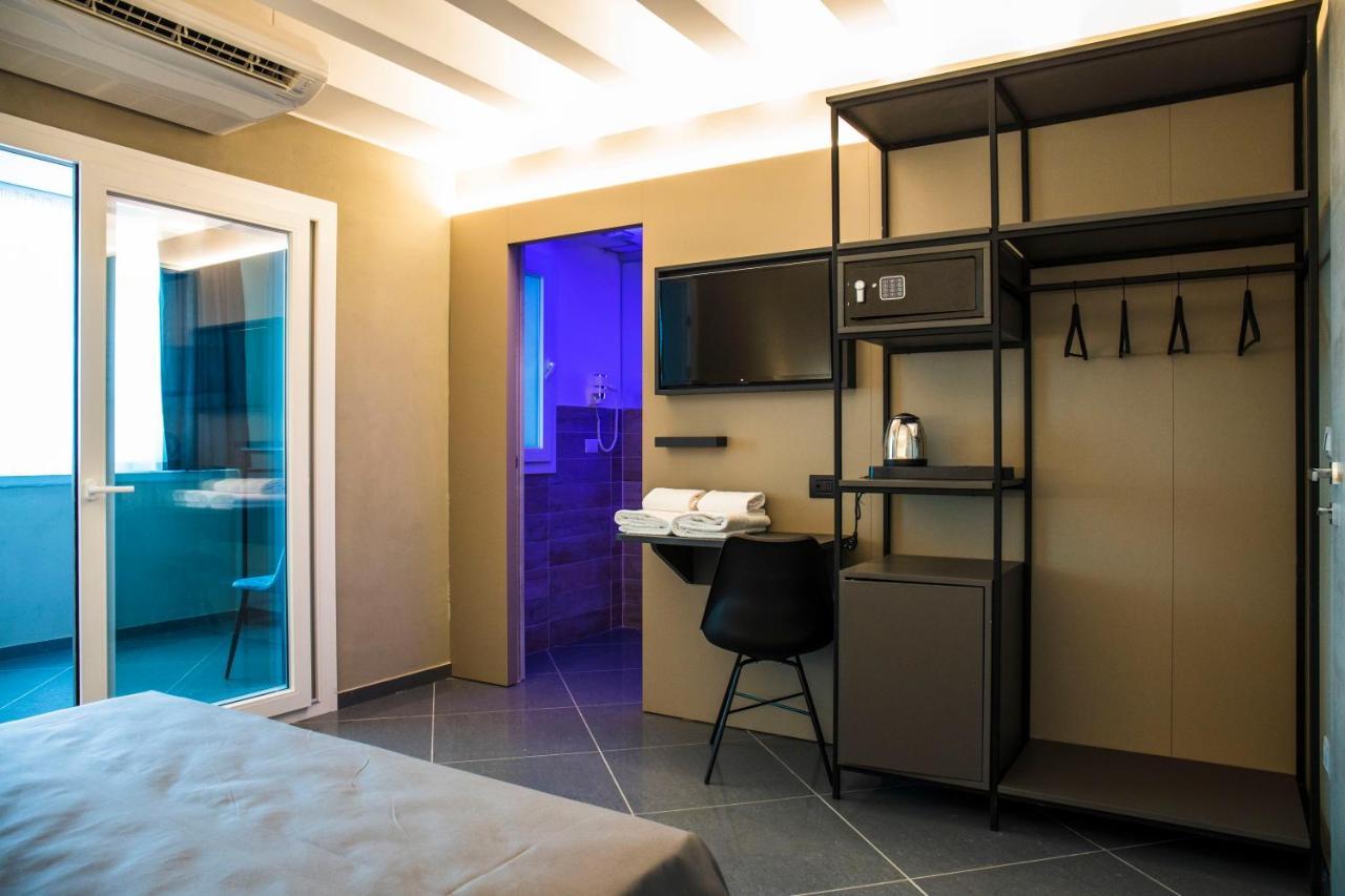 Hotel Tranquillo Uptown Lecce Esterno foto