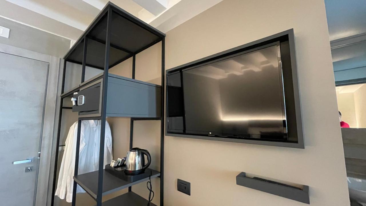 Hotel Tranquillo Uptown Lecce Esterno foto